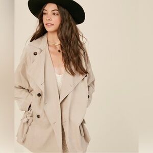 Listicle Lightweight Tan Trench Coat